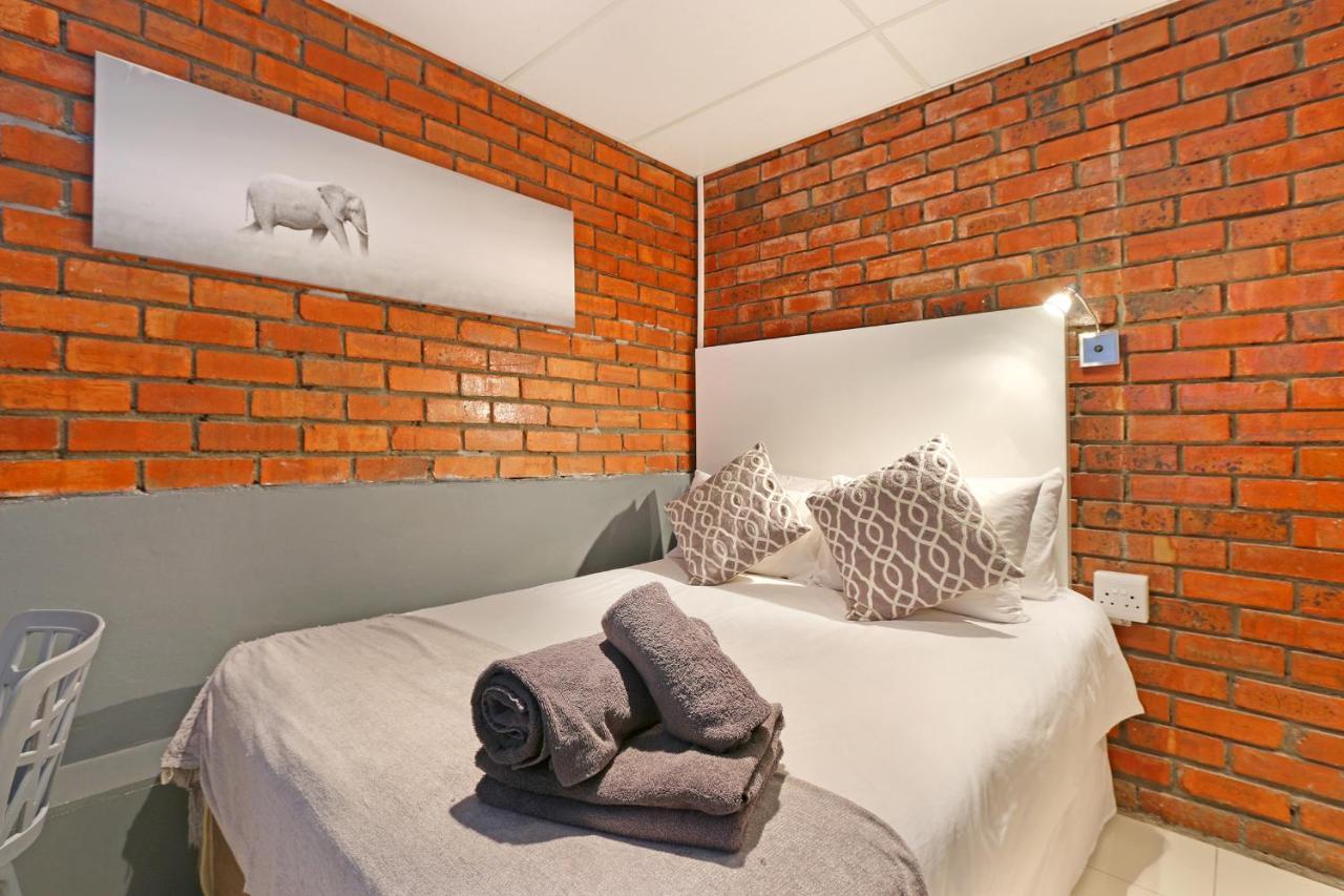 The Rhino Hotel & Apartments Cape Town Luaran gambar
